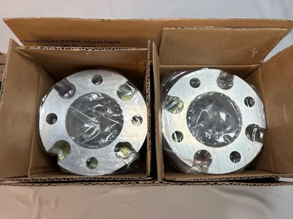 10L0L Golf Cart Wheel Spacers Silver Aluminum With Lug Nuts Untested